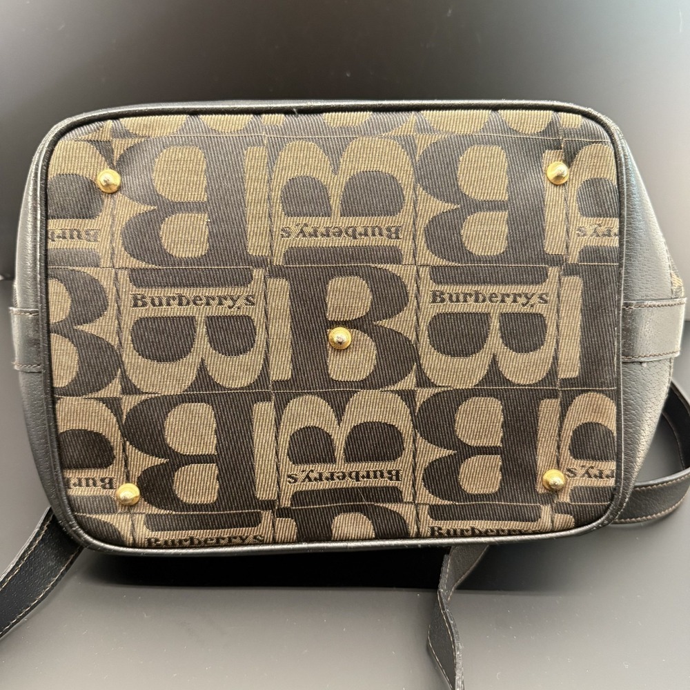 Vintage Burberrys Bucket Bag Drawstring Big B Logo Canvas Black COA Excellent - Picture 11 of 16